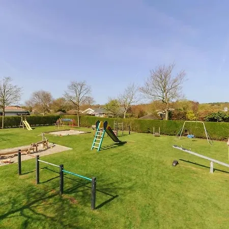 Holiday home Enjoyable Noordwijk